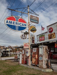                         View of Ike's Amish Depot & Country Store, which served not only as a general store along the road in tiny Ethridge, Tennessee, but was also the bus depot for the scattered population of Amish farmers and their families in the rural area                        