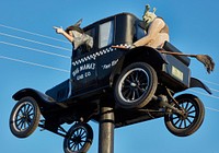                         One of several imaginative cartoon-style car creations in the Fred's Flying Circus display outside the G.I. Body and Glass shop in Grand Island, Nebraska                        