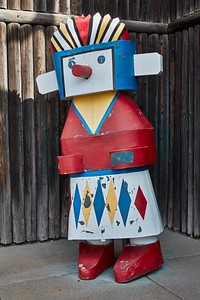                         A human-sized kachina doll of the smaller sort figures carved, typically from cottonwood roots, by Hopi people, displayed outside the Fort Cody Trading Post, Nebraska's largest souvenir and western gift store, in North Platte, a in North Platte, a key city in southwest Nebraska                        