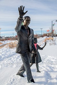                         This life-sized bronze sculpture of Barack Obama and his youngest daughter, Sasha, is one of the privately funded "City of Presidents" sculptures of all past U.S. presidents (as of 2021 not yet including Donald Trump) placed on ten corners in Rapid City in western South Dakota                        