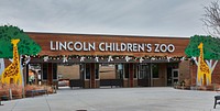                         Entrance to the Lincoln Children's Zoo in Lincoln, the capital city of the midwest-U.S. state of Nebraska                        