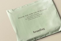 Green mailing bag, minimal packaging for brands psd