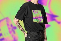 Man wearing oversized t shirt, retro future style