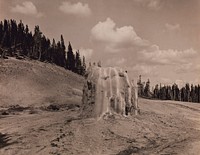 Lone Star Geyser Cone, Yellowstone National Park