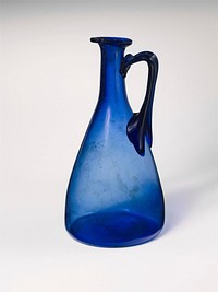 Glass jug