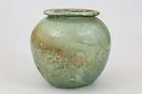 Glass cinerary urn (olla)