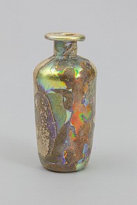 Glass cylindrical bottle