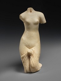 Marble Aphrodite statuette