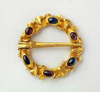 Ring Brooch