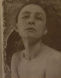 Georgia O’Keeffe (1919/21) by Alfred Stieglitz.  