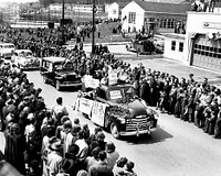 Gate Opening 1949 Oak Ridge