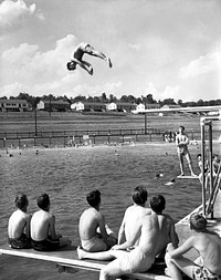 Friends at Swimming Pool 1947 Oak Ridge