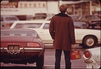 Some Motorists Ran Out of Gas Such as This Man in Portland and Had to Stand in Line with a Gas Can During the Fuel Crisis in the Pacific Northwest 12/1973. Photographer: Falconer, David. Original public domain image from Flickr