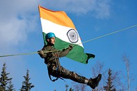 Spartan paratroopers and Indian Army troops share rappel techniques during Yudh Abhyas 21 in Alaska, October 21, 2021. Original public domain image from Flickr