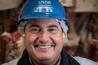 USDA Agricultural Marketing Service (AMS)Â Commodity Supervisor Joe Barksdale at work at Cargill Meat Solutions, Friona, Texas, Sept. 20, 2022.(USDA/FPAC photos by Preston Keres)