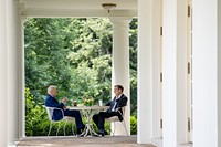 President Joe Biden meets with Sen. Chris Murphy (D-Conn.), Tuesday, June 7, 2022 on the Colonnade patio outside the Oval Office. (Official White House Photo by Erin Scott)