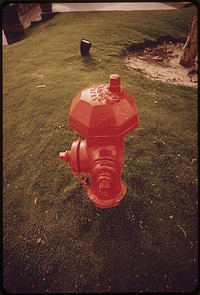 Water hydrant on Lake Havasu City golf course. Original public domain image from Flickr