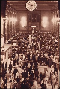 Kansas City's Union Station shown filled with travelers when this black and white picture was taken sometime in the 1950's, June 1974. Photographer: O'Rear, Charles. Original public domain image from Flickr