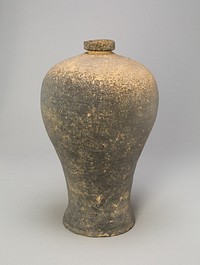 Bottle-Shaped Vase (Maebyong)