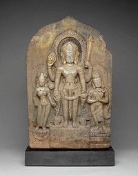 God Vishnu with Goddess Lakshmi and His Mount, Garuda, in Attendance