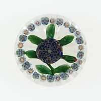 Paperweight by Baccarat Glassworks