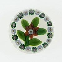 Paperweight by Baccarat Glassworks