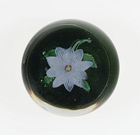 Paperweight by Compagnie de Saint Louis