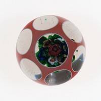 Paperweight by Compagnie de Saint Louis