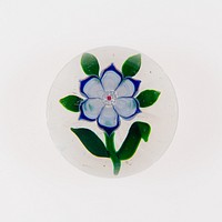 Paperweight by Baccarat Glassworks