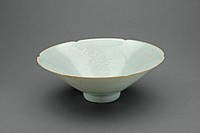 Lobed Bowl with Lotus Scrolls