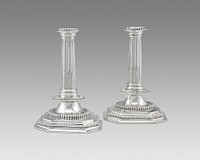 Pair of candlesticks