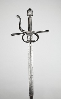 Rapier with Extendable Handle