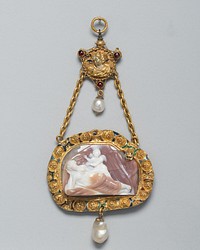 Cameo of Venus and Cupid, Probably a Hat Badge Mounted as a Pendant