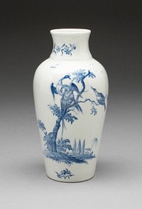Vase by Worcester Porcelain Factory (Manufacturer)