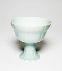 Celadon glazed lotus stemcup