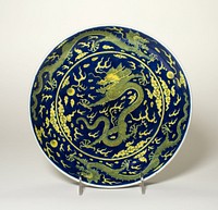 Blue-Ground Yellow-Enameled 'Dragon' Dish