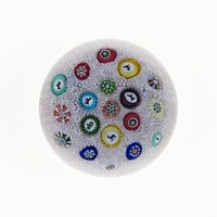 Paperweight by Baccarat Glassworks