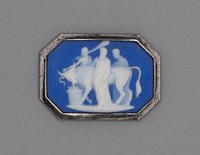 Cameo with Sacrifice of a Bull by Wedgwood Manufactory (Manufacturer)