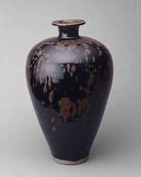 Ovoid Bottle with “Partridge-Feather” Mottles