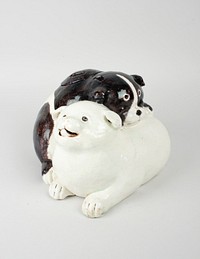 Handwarmer (te-aburi) in the Form of Two Puppies