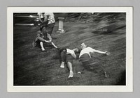 Untitled (people in park)