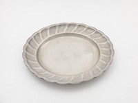 Pewter plate