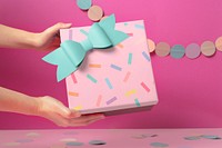 Gift box mockup, confetti packaging psd