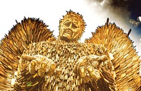 The Knife Angel sculpture  by Alfie Bradley, made from over 100,000 seized blades. 