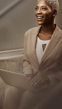 Businesswoman and laptop iPhone wallpaper, brown border design