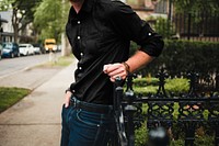 Men's black shirt, casual fashion