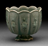 Flower - shaped Cup with Inlaid Chrysanthemum Spray Design
