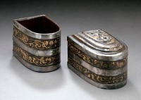 Half Oval Lidded Cosmetic Box (Banduoyuan He) with Scrolling Clouds and Birds