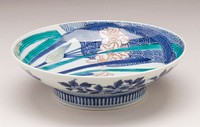 Dish with Narcissus and Wave Design