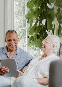 Retired couple smiling background